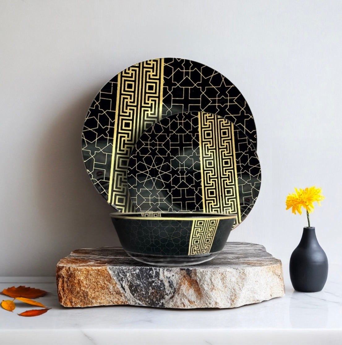 Golden Arabesque 25-Piece Dinner Set