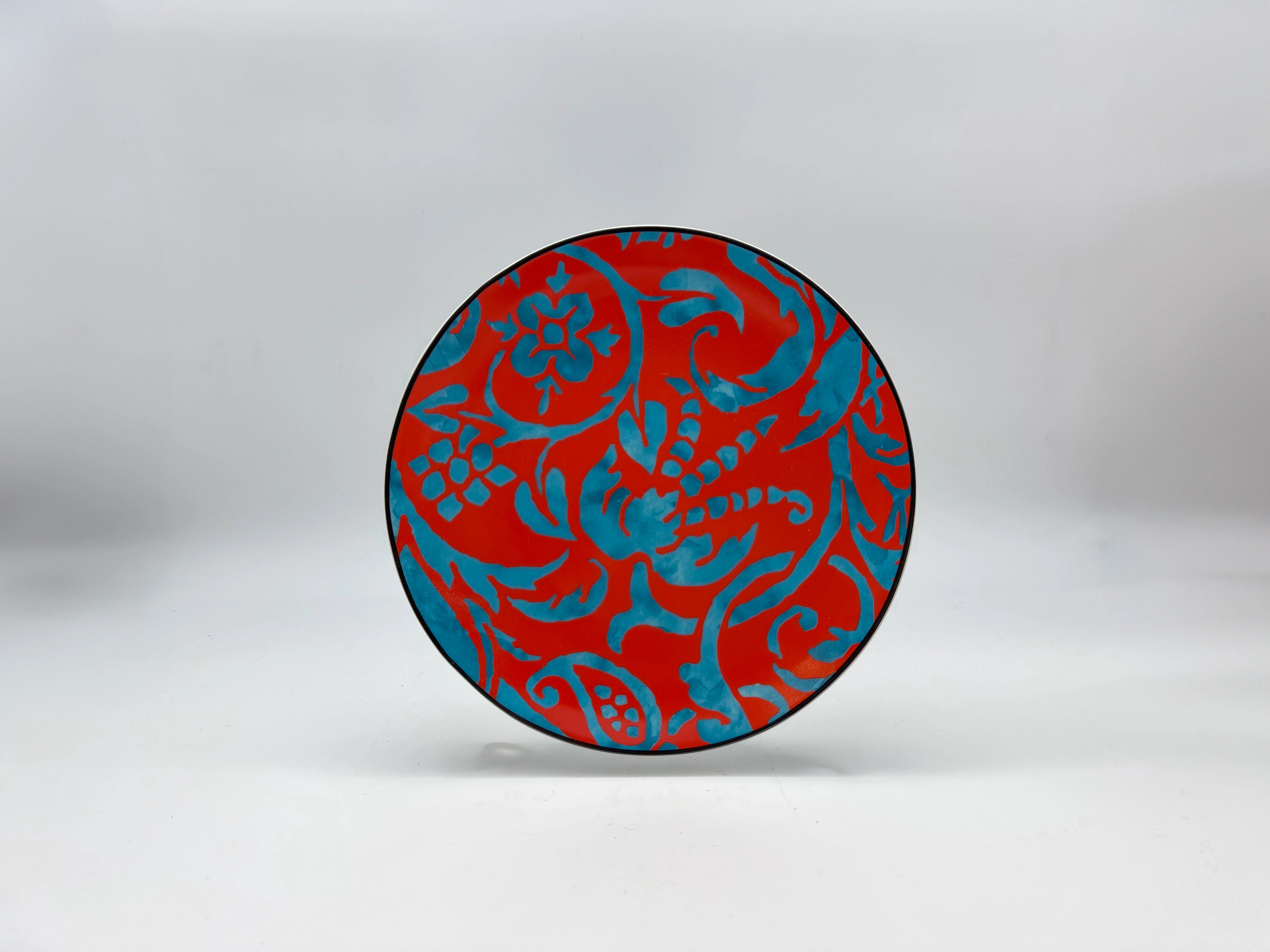 Red and blue patterned porcelain dessert plate